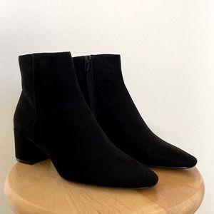 Mango MNG black suede Chelsea ankle boots booties - New without tag
